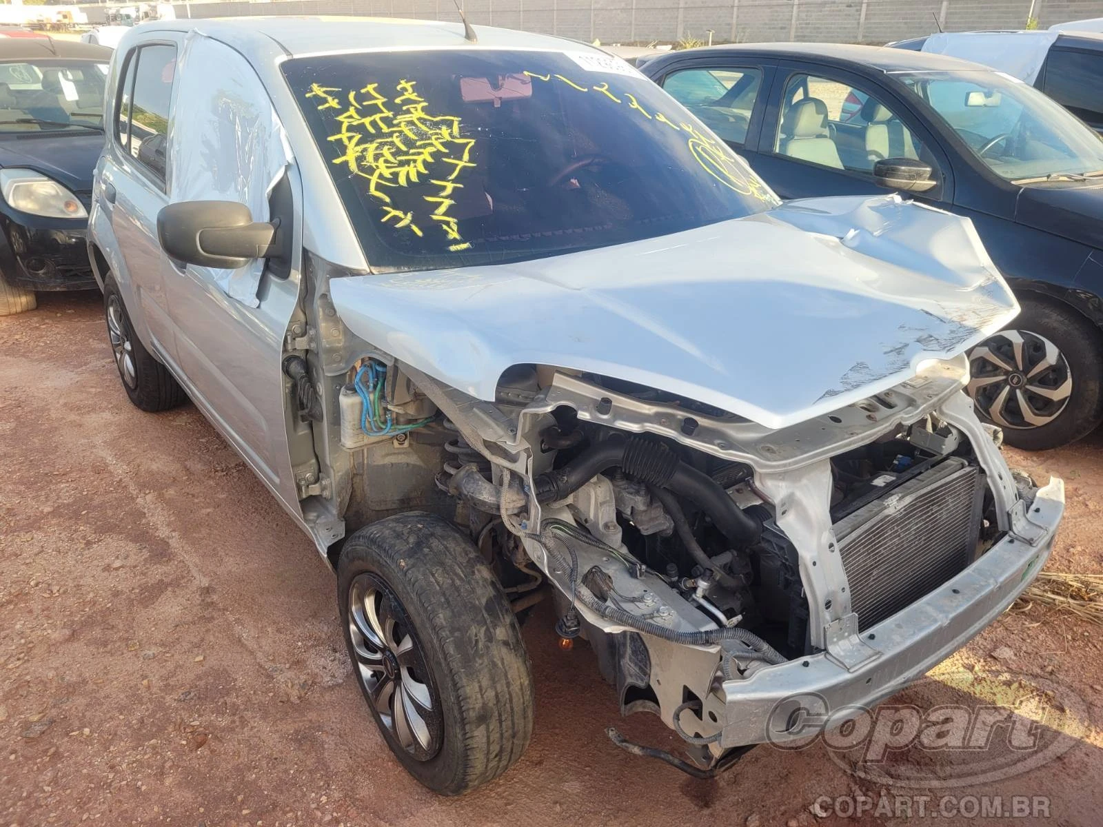 Fiat Uno Attractive 2016 1.0 Evo Automático/Manual? em Eusébio - Ceará