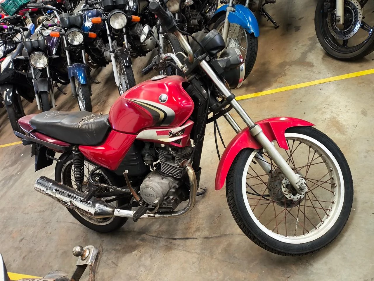Yamaha YBR 125K Sucata 2006/2007 Vermelho em Maringá - Paraná