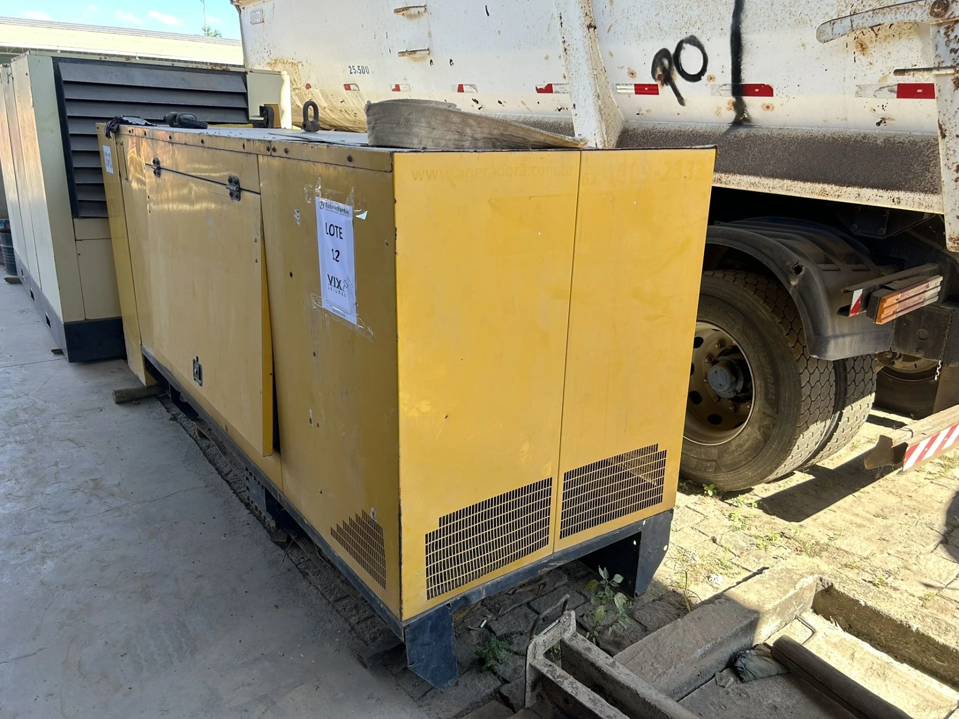 Outro Gerador Perkins 150 KVA Diesel em Itapemirim/ES em Itapemirim - Espírito Santo