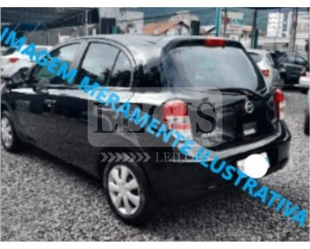 Nissan March 16S 2012/2013 Flex em Itaberá - São Paulo
