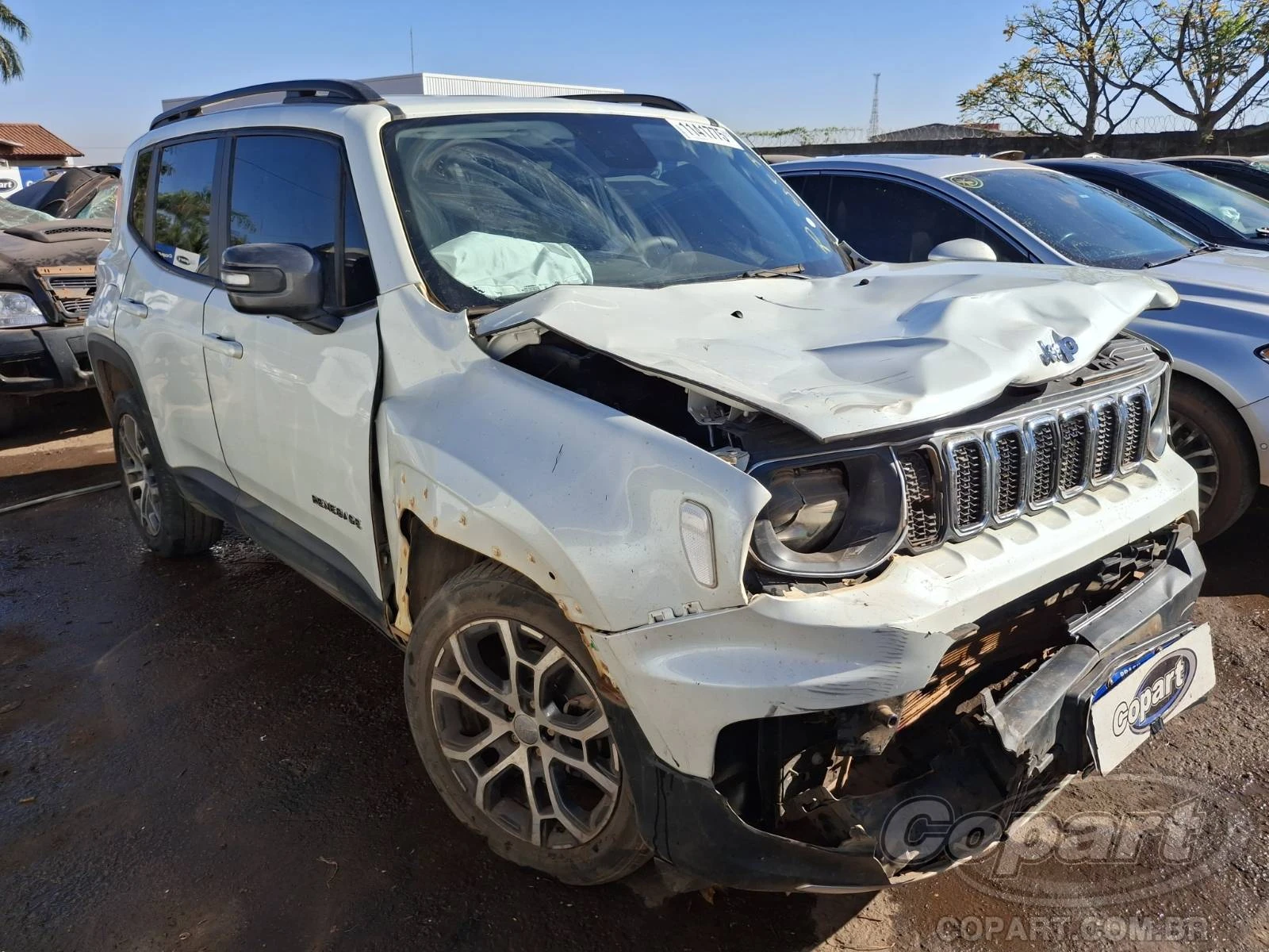 Jeep Renegade Longitude 2024 1.3 Turbo em Aparecida De Goiânia - Goiás