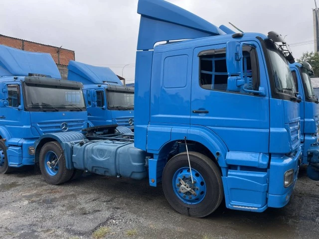 Mercedes-Benz Axor Axor 1933 S 4x2 2012