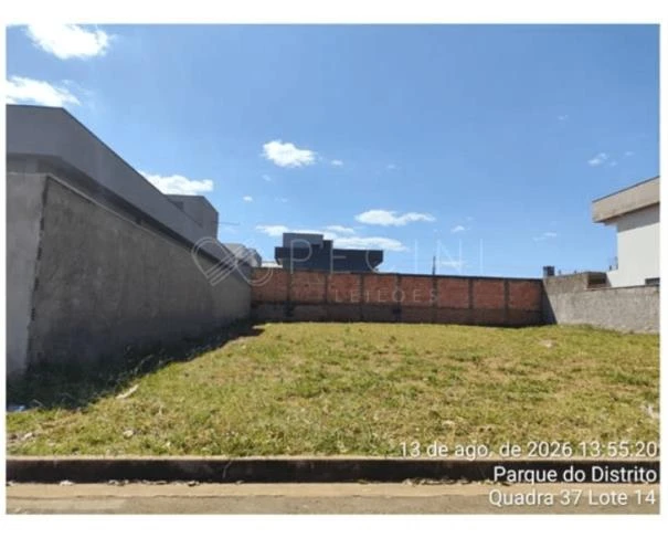Terreno no Parque do Distrito em Cidade Ocidental/GO em Cidade Ocidental - Goiás