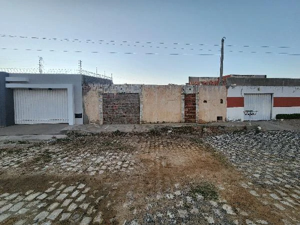 Casa com 3 Quartos em Açu/RN em Acu - Rio Grande do Norte