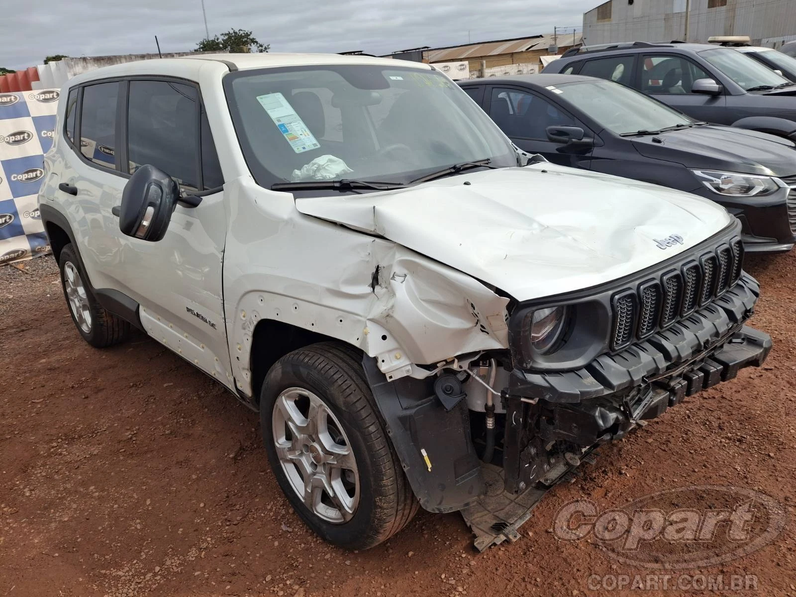 Jeep Renegade Sport 2026 1.3 Turbo Automático em Cuiabá - Mato Grosso