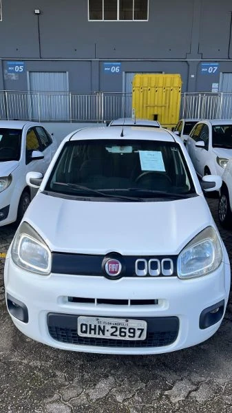 Fiat Uno Economy 2015 1.4 EVO Fire Automático em Florianópolis - Santa Catarina