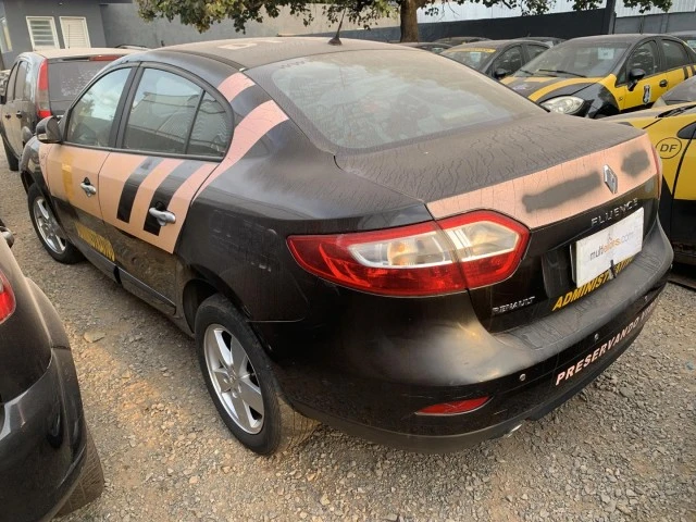 Renault Fluence Dyn20M 2014