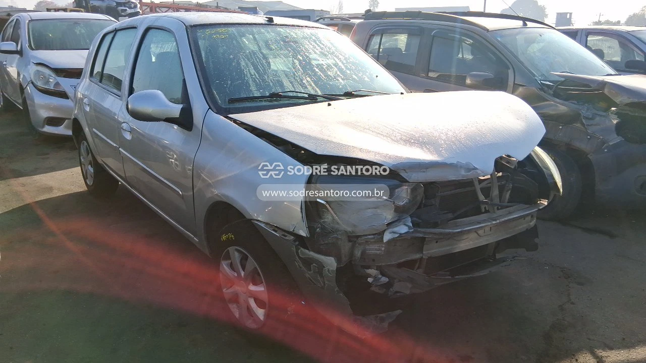 Renault Clio 2015/2016 Manual em Guarulhos - São Paulo