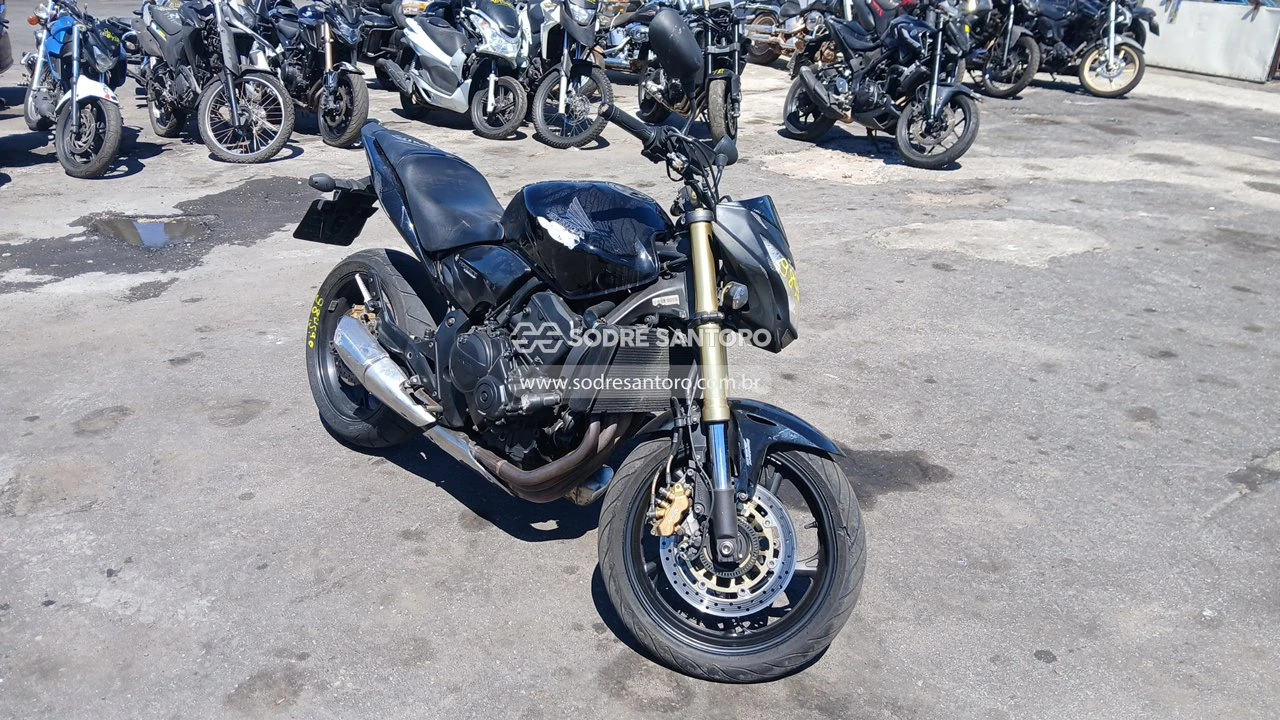 Honda CB 600F Hornet 2011/2012 67174km Gasolina Manual em Guarulhos - São Paulo