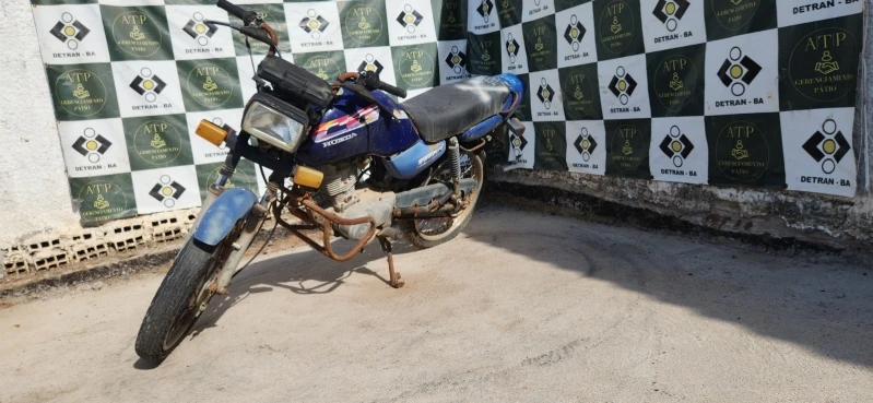 Honda CG 125 Titan 1996 125cc Gasolina em Itaberaba - Bahia
