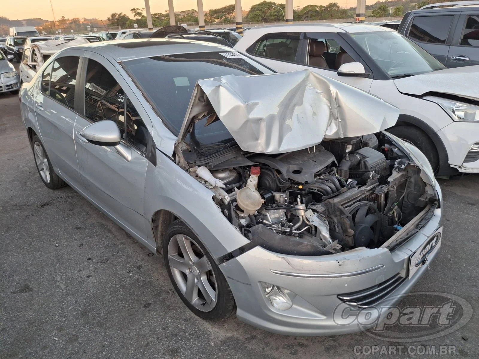 Peugeot 408 Sedan 2.0 16V 2012 em Pirapora Do Bom Jesus - São Paulo