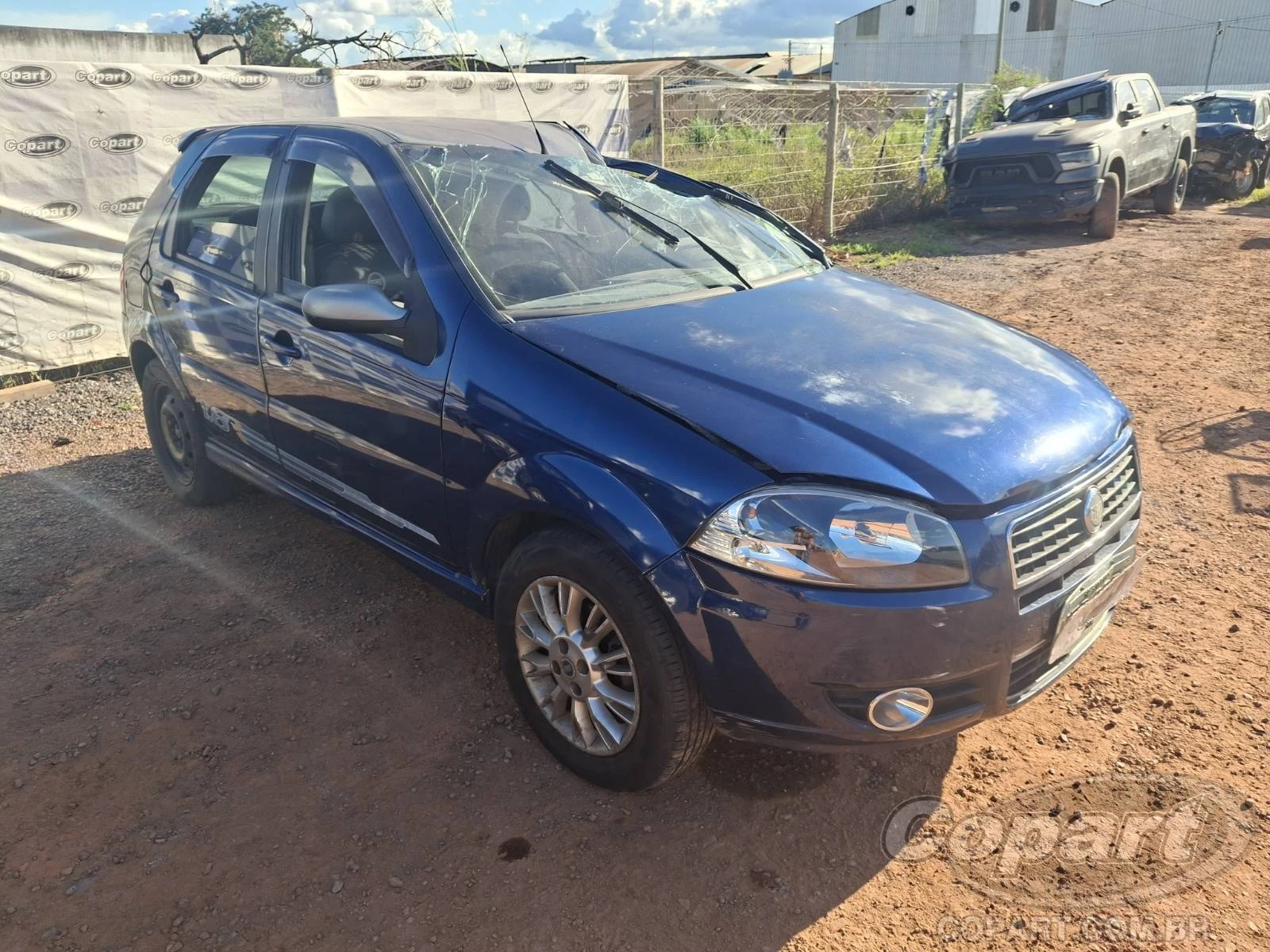 Fiat Palio Palio 1.8 R 2008 em Cuiabá - Mato Grosso