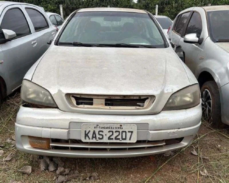 Chevrolet Astra GL 1999 em Cuiabá - Mato Grosso