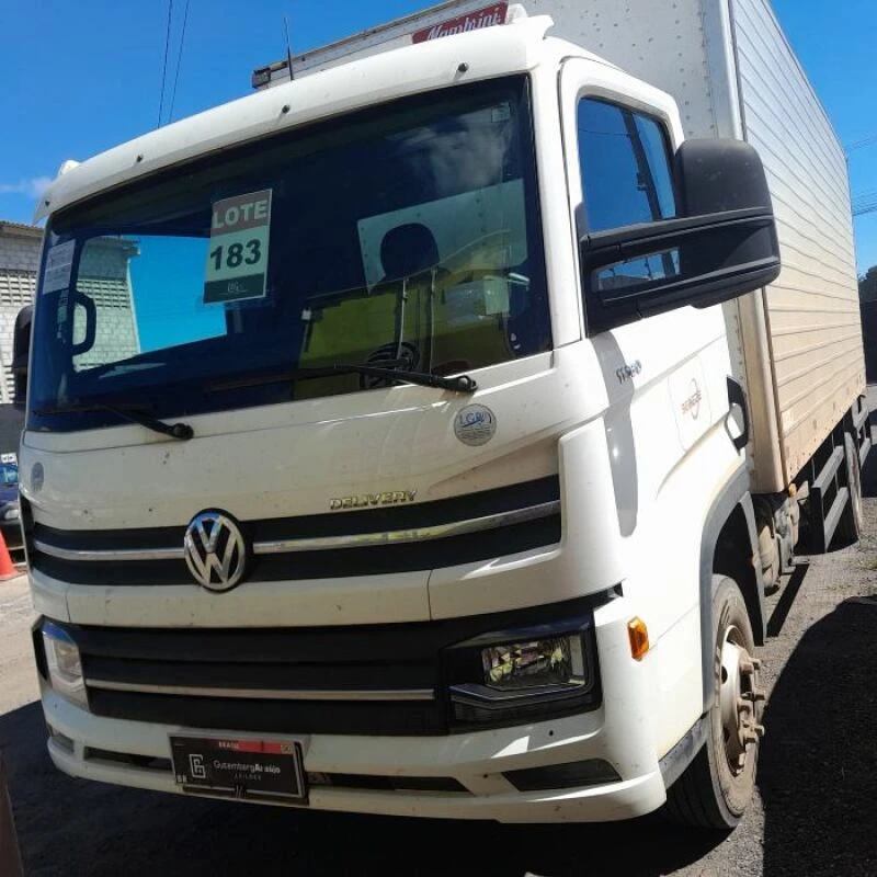 Volkswagen Delivery Delivery 11.180 2024 4x2 Diesel em Candeias - Bahia