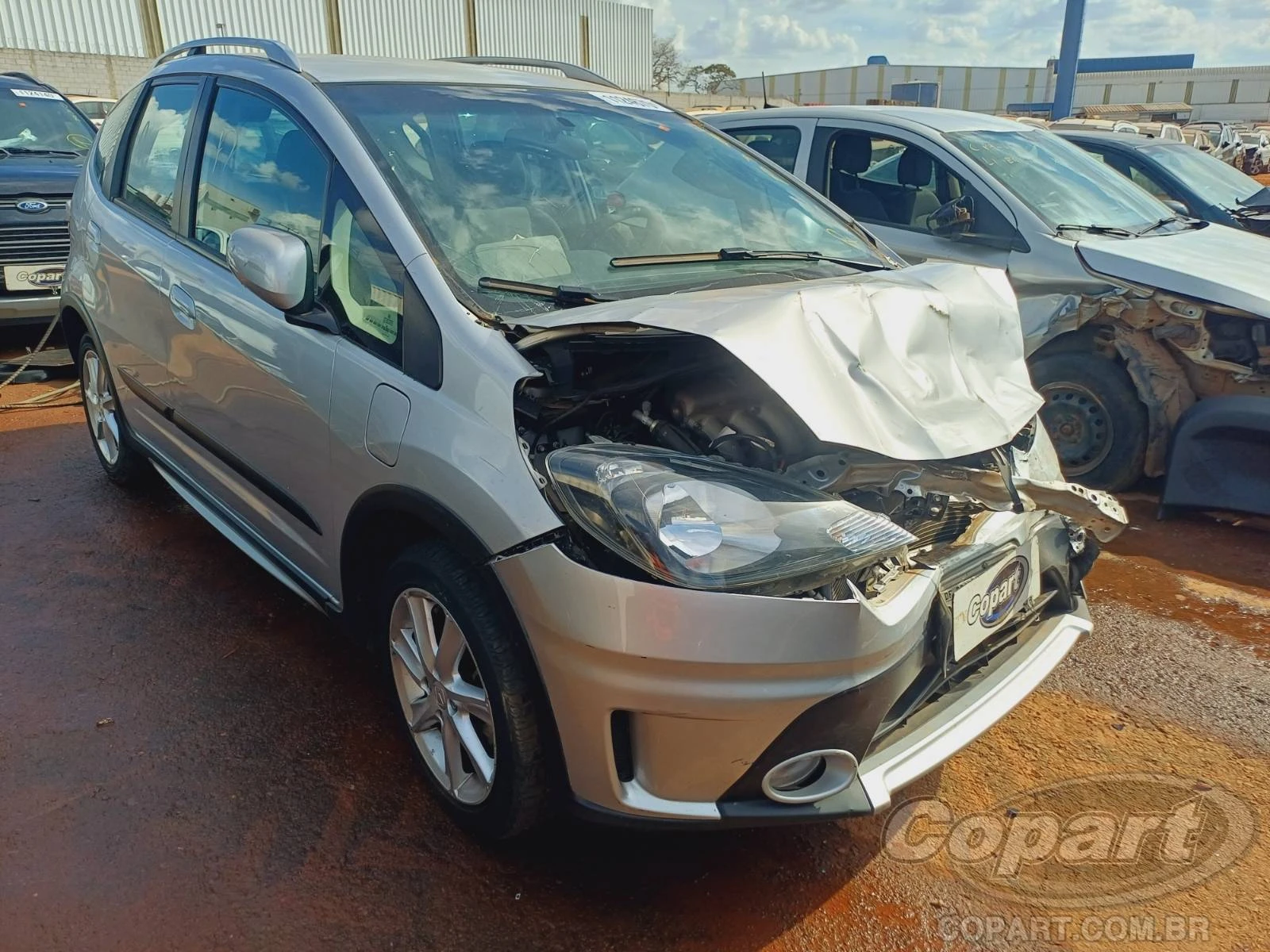 Honda Fit Twist 2013 1.5 16V em Aparecida De Goiânia - Goiás