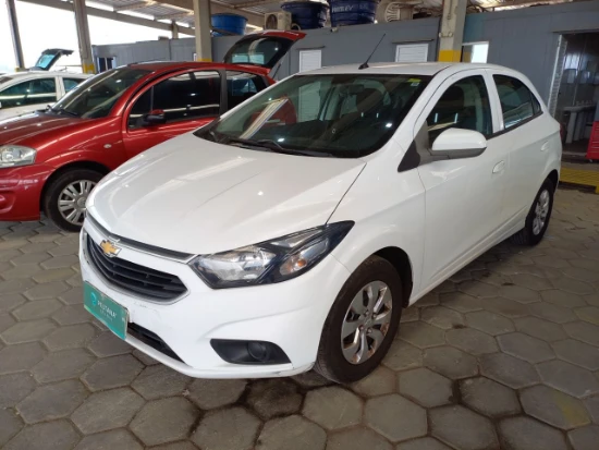Chevrolet Onix 1.0MT LT 2017 2018 Automático em Tijucas - Santa Catarina