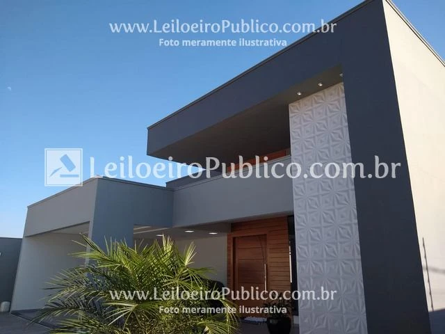 Casa com fachada contemporânea em Guarantã do Norte MT em Guarantã Do Norte - Mato Grosso