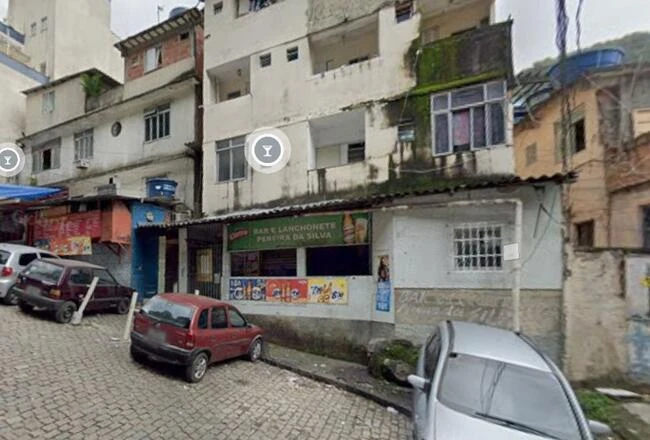Casa com 6 Quartos em Angra dos Reis/RJ em Angra Dos Reis - Rio de Janeiro