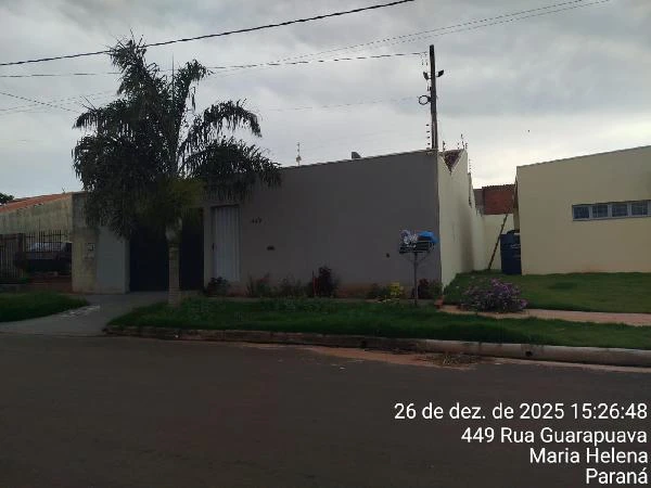 Casa com 3 Quartos em Umuarama/PR em Umuarama - Paraná