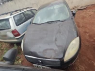 Fiat Linea Essence Dual 2011 em Dourados - Mato Grosso do Sul