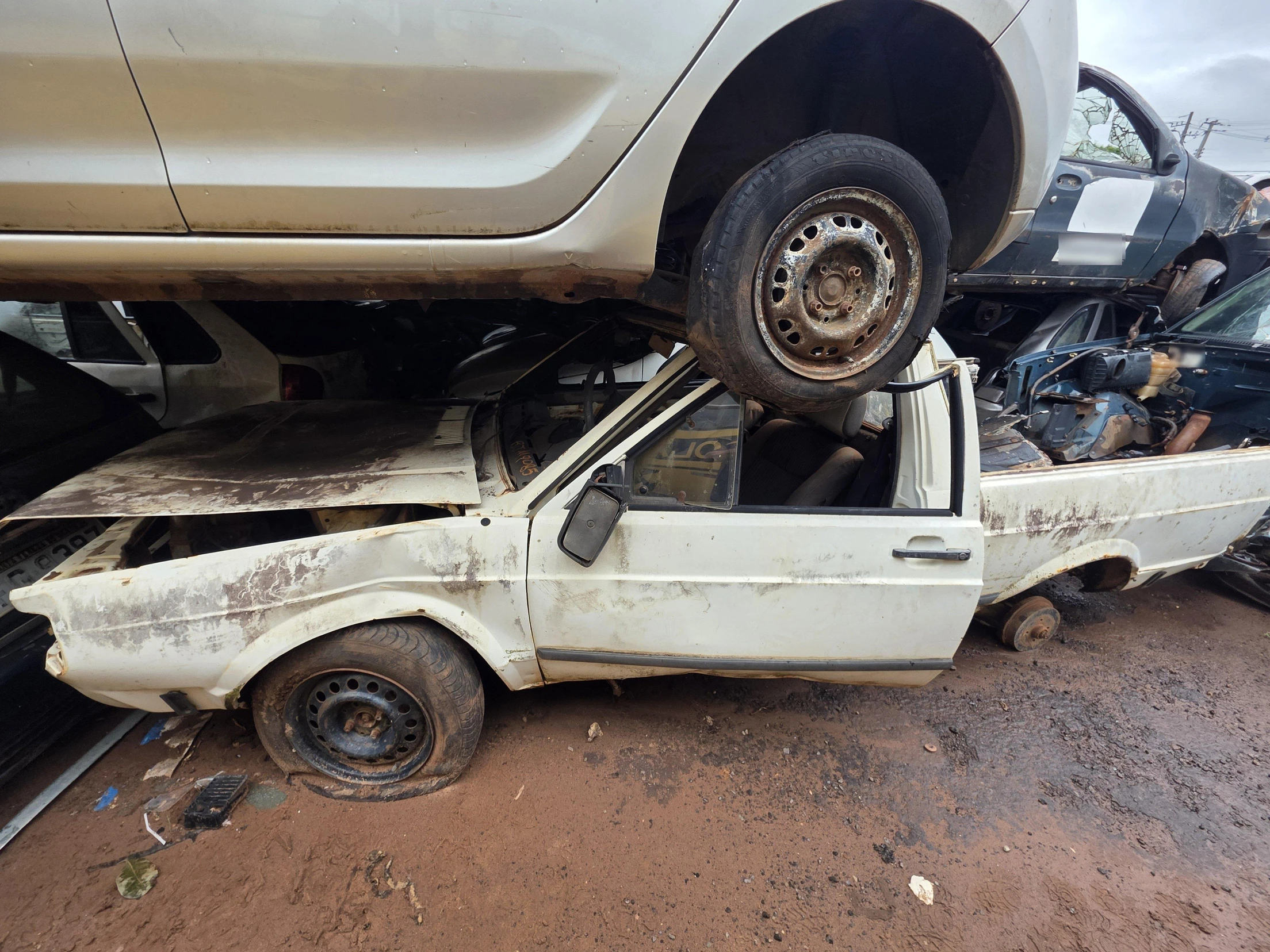 Volkswagen Saveiro Saveiro CL 1992 Branca em Xambrê - Paraná