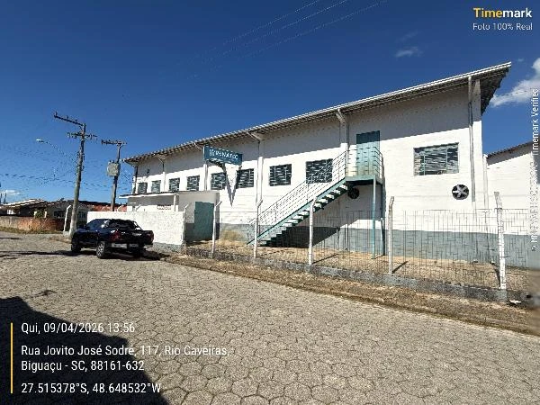 Galpão industrial com 3 WCs e 4 salas em Biguaçu/SC em Biguacu - Santa Catarina
