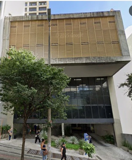 Sala Comercial com direito de uso de uma vaga de garagem em Centro BH