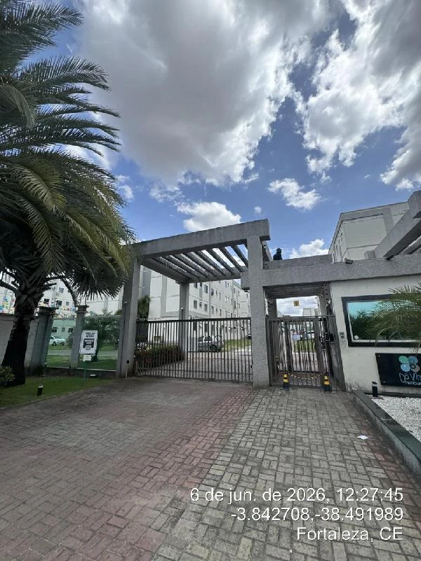Apartamento com 2 Quartos em Fortaleza/CE em Fortaleza - Ceará