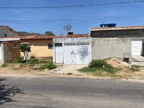 Casa de 62m² com 2 Quartos no Centro em Alagoinha - Pernambuco