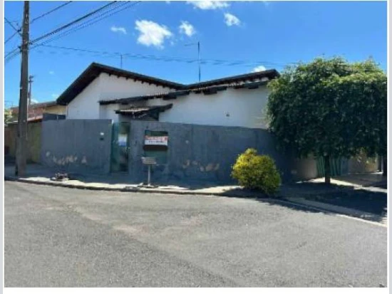 Casa em Votuporanga/SP em Votuporanga - São Paulo