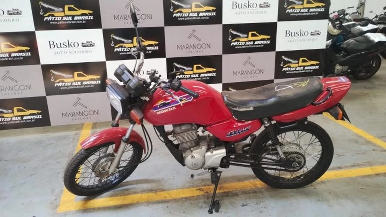 Honda CG 125 Titan CG Titan 1994/1995 Vermelha em Maringá - Paraná