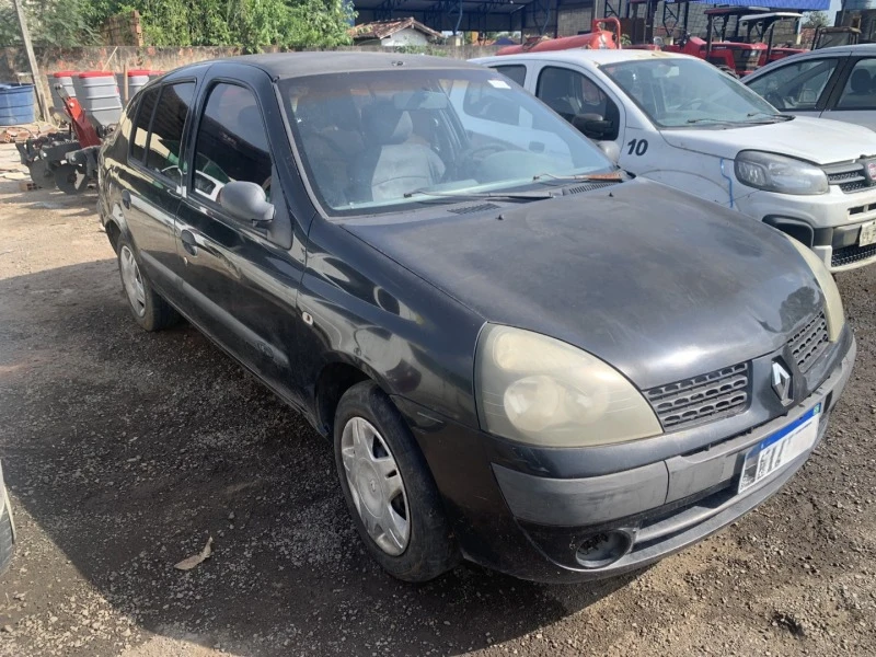 Renault Clio Aut 16Vs - Amélia Rodrigues em Amélia Rodrigues - Bahia