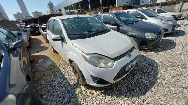 Ford Fiesta 2013/2014 em Palhoça - Santa Catarina