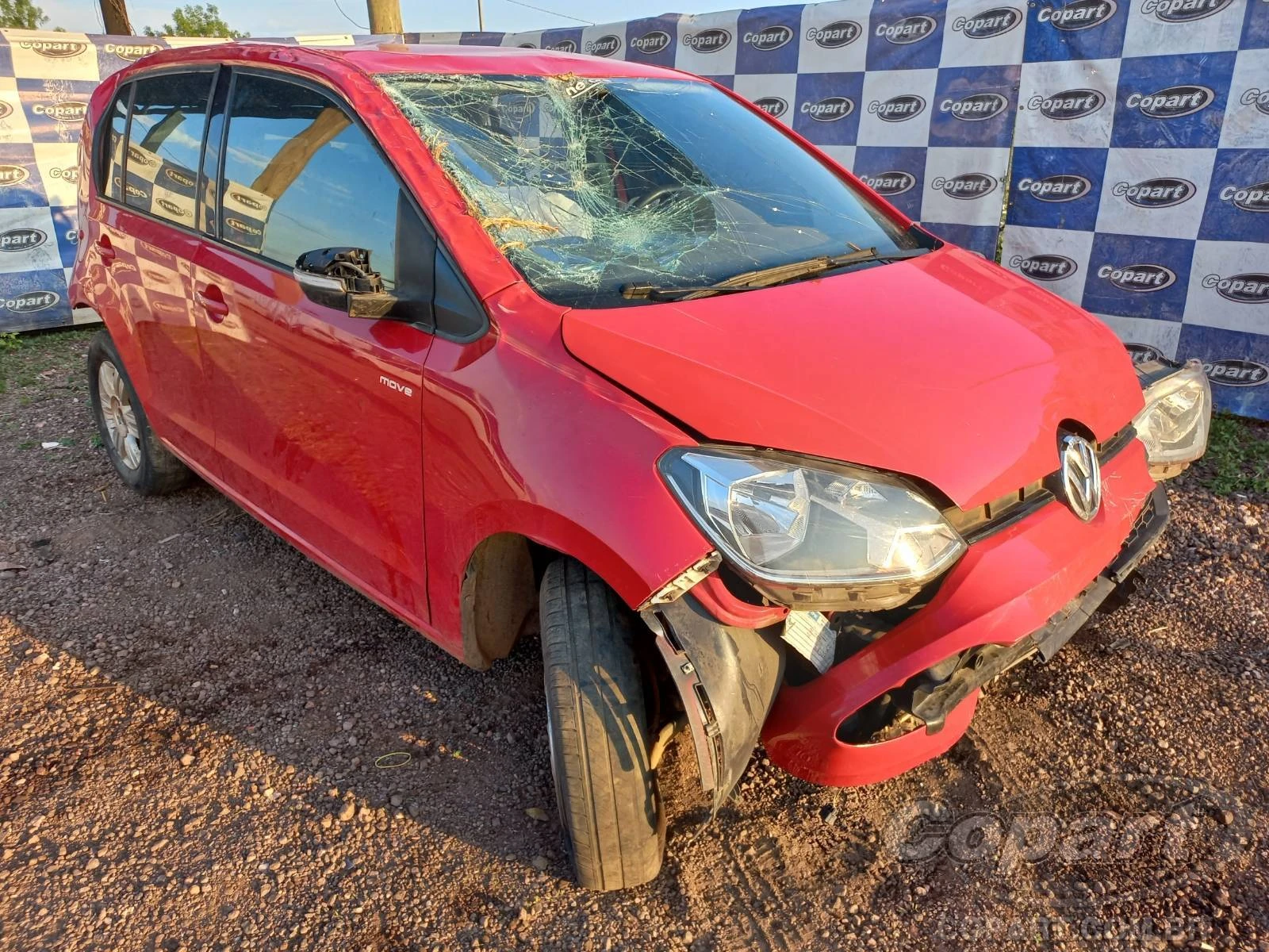 Volkswagen Up Move 2018 1.0 12V MPI Automático em Cuiabá - Mato Grosso