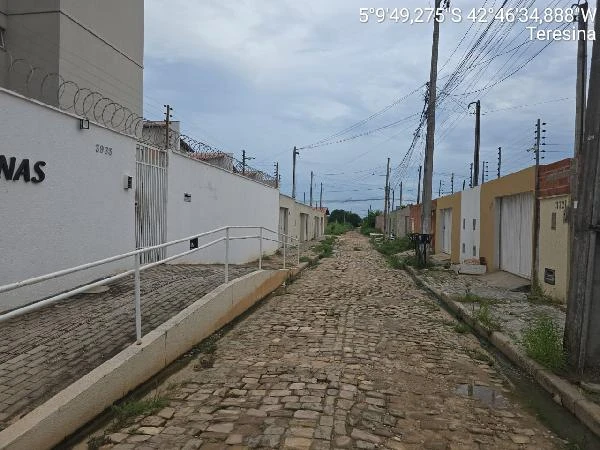 Apartamento com 2 Quartos e 1 Vaga em Teresina/PI em Teresina - Piauí