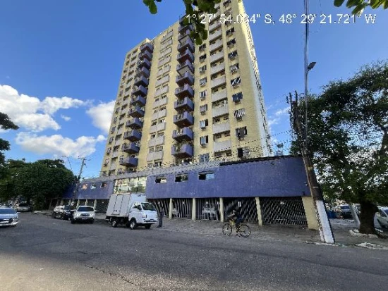 Apartamento com 3 Quartos em Belém/PA em Belém - Pará