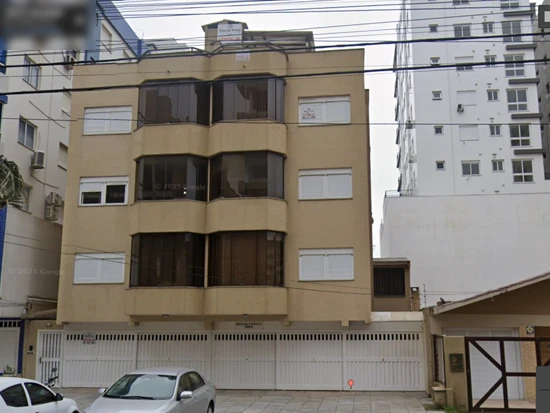 Apartamento com Box 02 em Capão da Canoa/RS em Capão Da Canoa - Rio Grande do Sul