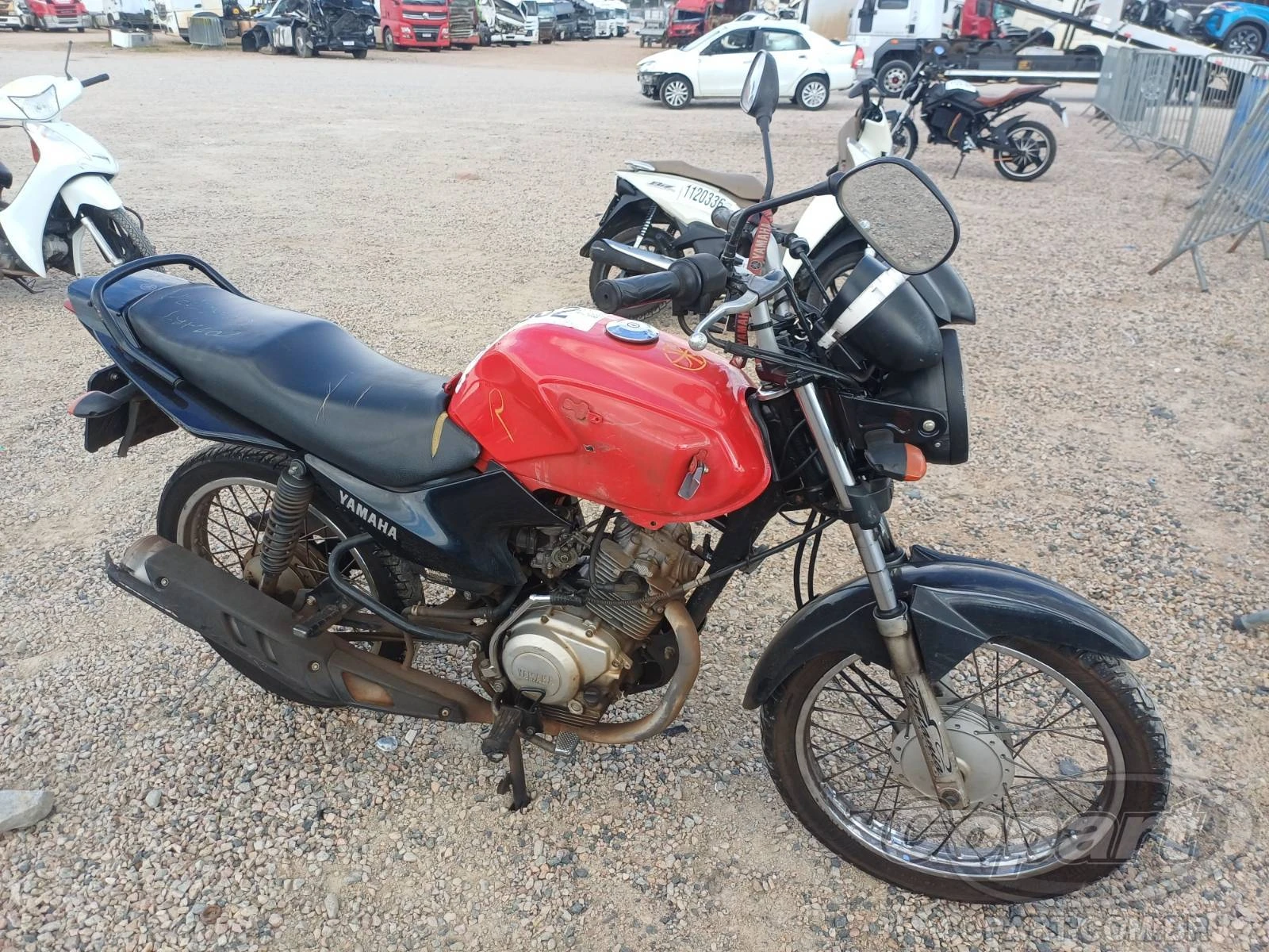 Yamaha YBR 125 Factor 2014/2015 em São José Dos Pinhais - Paraná