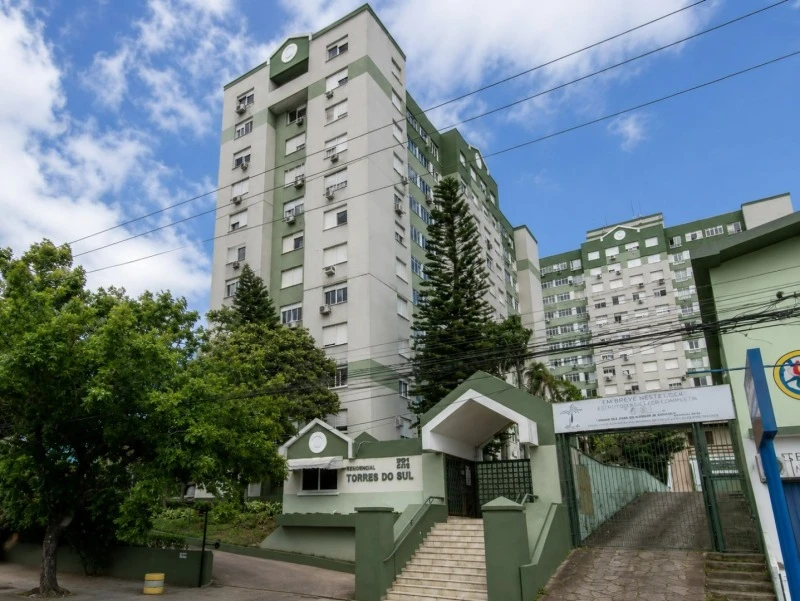 Apartamento Desocupado no Torres do Sul Cavalhada Porto Alegre RS em Porto Alegre - Rio Grande do Sul