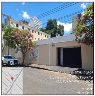 Casa com 403m² privativa em Uberlândia/MG em Uberlandia - Minas Gerais
