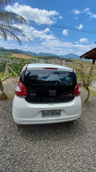 Fiat Mobi Like 2018/2019 em Balneário Camboriú - Santa Catarina