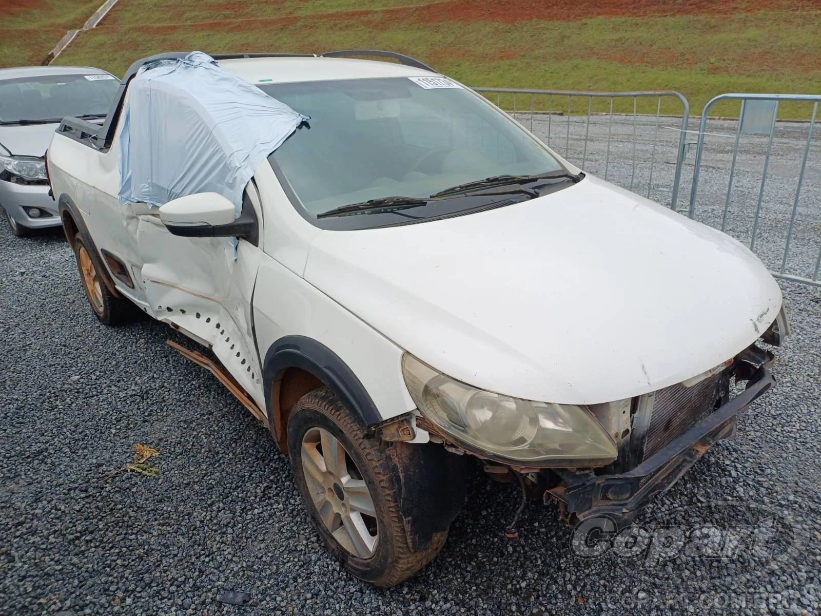 Volkswagen Saveiro CE CE Cross 2012 1.6 Total Flex em Itaquaquecetuba - São Paulo