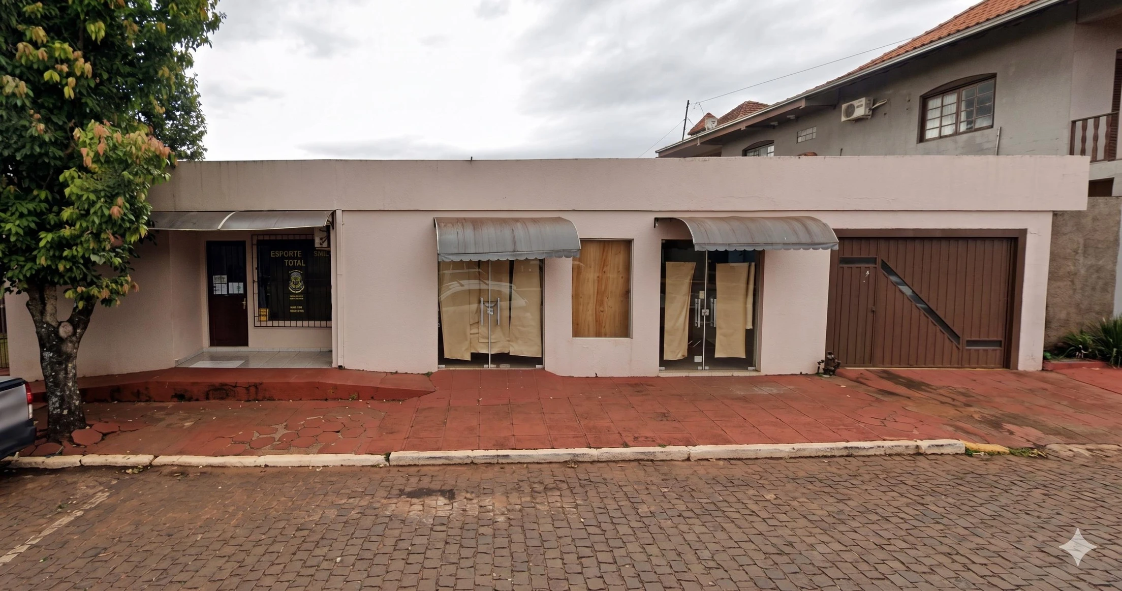 Terreno Lote urbano com loja e casa em Braga/RS em Braga - Rio Grande do Sul