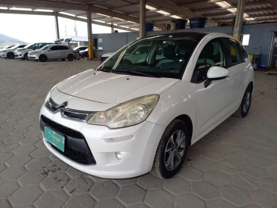 Citroën C3 90M Tendance 2013 Manual em Tijucas - Santa Catarina