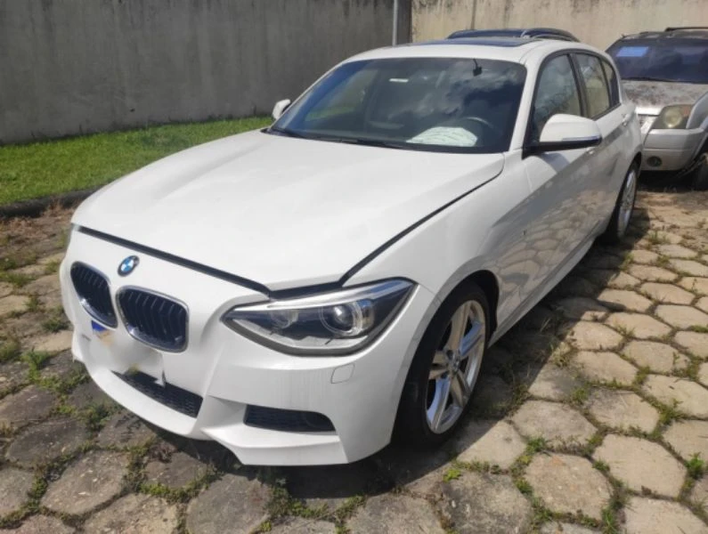BMW 125i ActiveFlex 2014 em Criciúma - Santa Catarina