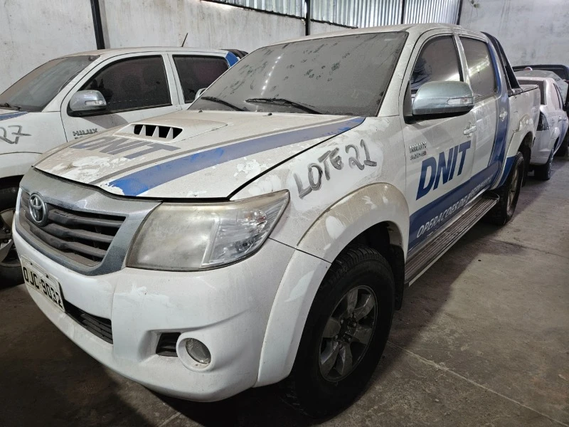 Toyota Hilux SRV 2013 Diesel 4x4 em Paço Do Lumiar - Maranhão