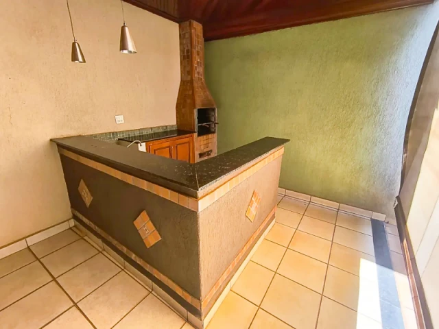 Casa com 114m² de area privativa em Sertãozinho/SP em Sertãozinho - São Paulo
