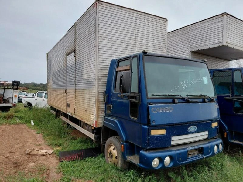 Ford Cargo 816 S 2012/2013 Diesel Manual Baú em Alvorada - Rio Grande do Sul