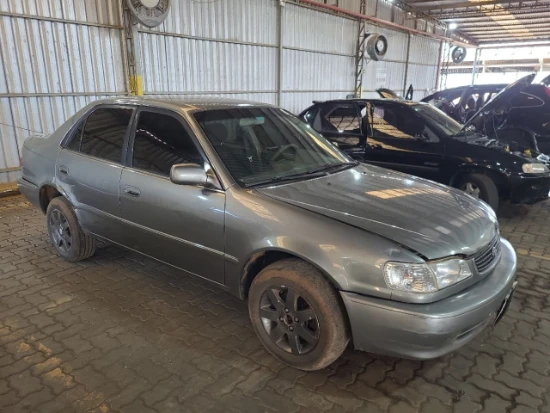 Toyota Corolla XEI 2001 1.8 Gasolina em Nova Santa Rita - Rio Grande do Sul