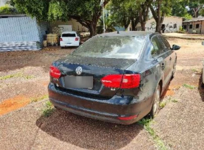 Outro com Volkswagen Jetta Preto 2011 em Brasília/DF em Brasília - Distrito Federal